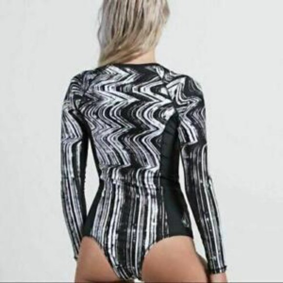 Volcom Women's Stay Tuned Swim Bodysuit, Black/White, L - Picture 2 of 2
